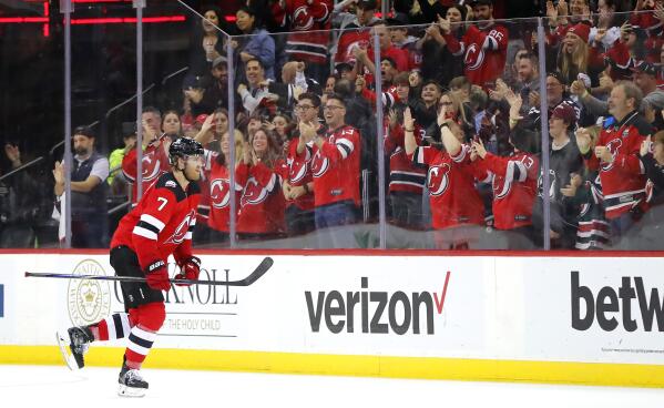Nj devils best sale vs arizona coyotes